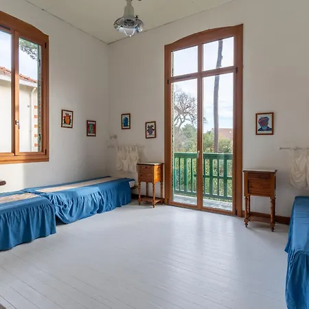 Grande Maison Arcachonnaise Typique Avec Jardin Arbore, Pres De La Plage Et Des Pistes Cyclables - Fr-1-319-493 Holiday home *